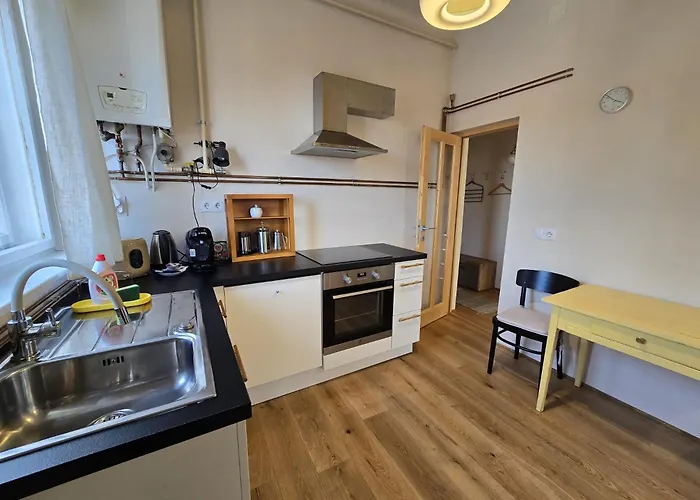 Gutin Cozynest Apartment *